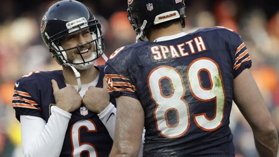 Chicago gana en regreso de Cutler