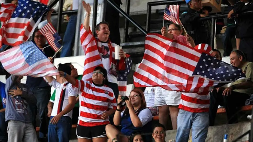 El Himno de Estados Unidos, abucheado en el Azteca