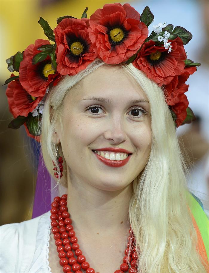 La belleza ucraniana se hio presente en la final l AP