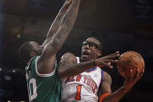 Knicks derrota a Celtics en un dramático comienzo de temporada de la NBA