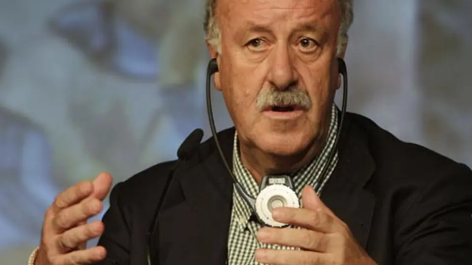 Del Bosque descarta a Piqué para eliminatoria mundialista