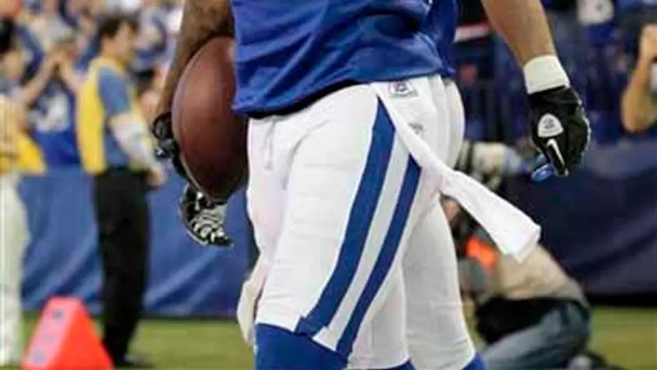 Indianápolis gana su primer juego 27-13 frente a Titanes