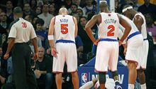 Carmelo Anthony sale lesionado en victoria de Knicks