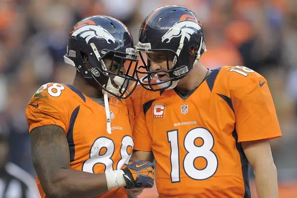 Manning y los Broncos, campeones de su división