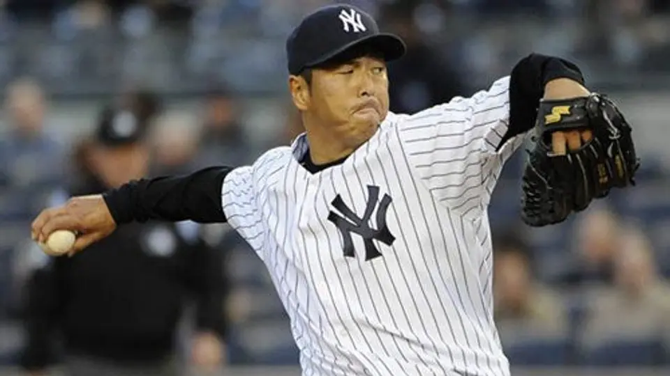 Kuroda se queda con Yanquis otro año