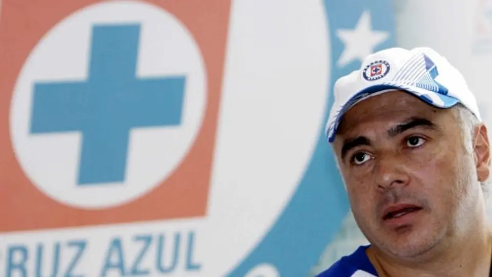 10 jugadores pelearán por un lugar en la defensa de Cruz Azul