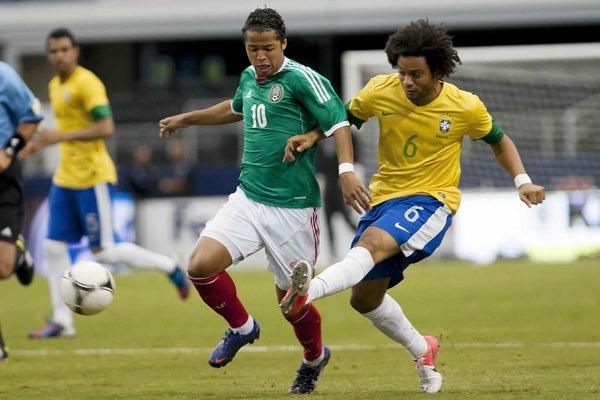 Giovani Dos Santos marcó el primero para México l MEXSPORT
