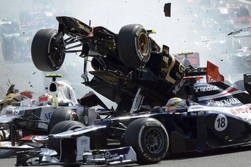 El accidente donde 'Checo' quedó fuera | EFE
