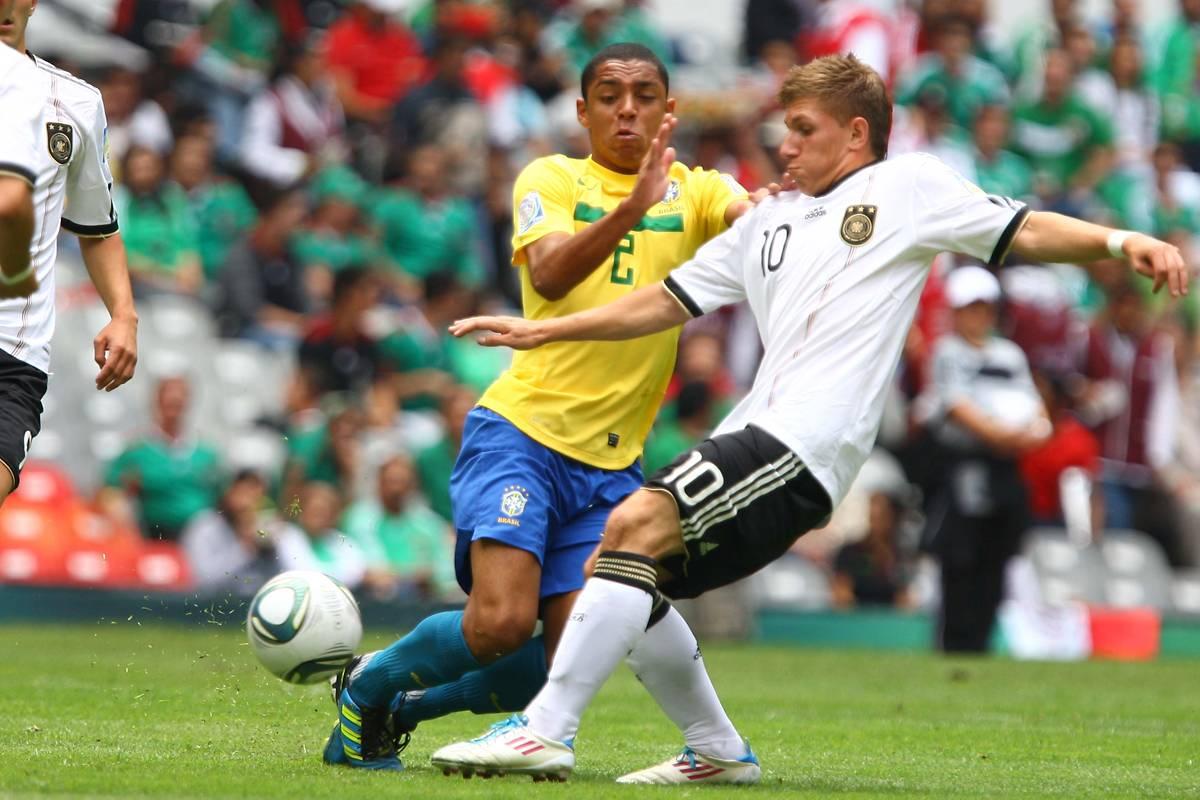 Con un dominio al primer tiempo, Brasil anotó sus tres goles. FOTO: ESTEBAN LÓPEZ