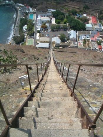 La Escalera de Jacob tiene 699 escalones y se encuentra en una isla del Océano Atlántico| ESPECIAL