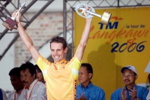 Ex compañero de Armstrong confiesa doping