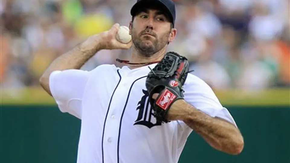 Verlander brilla en triunfo de Tigres sobre Cardenales