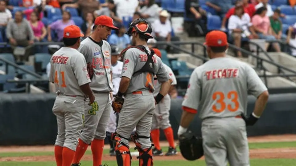 LMB sancionará a jugadores de Tigres y Vaqueros