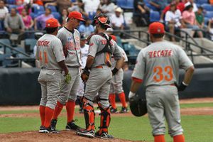 LMB sancionará a jugadores de Tigres y Vaqueros