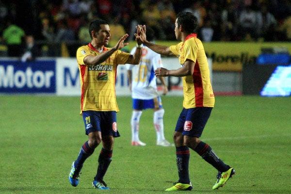 Lozano marcó de panal. FOTO: MEXSPORT