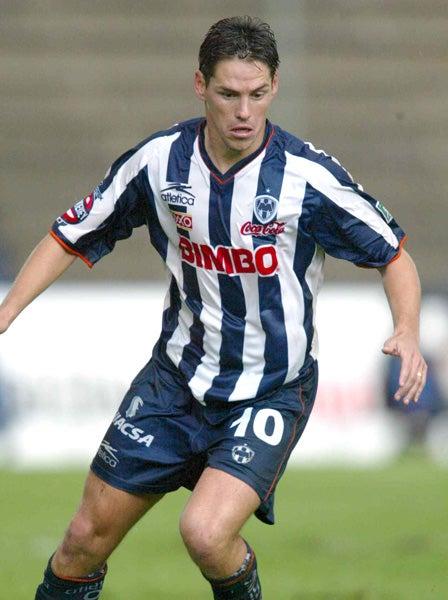 2002. Llegan al club Erviti y Franco, siendo éste último uno de los máximo ídolos de la afición. FOTO: MEXSPORT