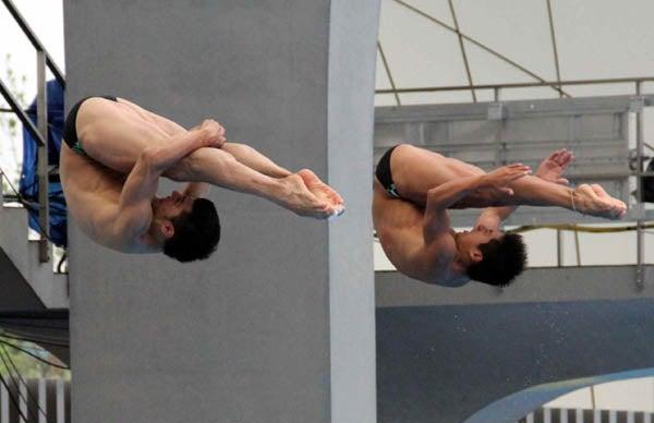 Yahel Castillo y Julián Sánchez obtuvieron para México la primera medalla. FOTO: MEXSPORT