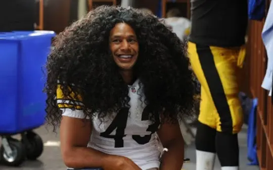 Troy Polamalu, genio y figura de 'pelos'