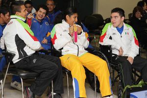 UANL reconoce a atletas parapanamericanos