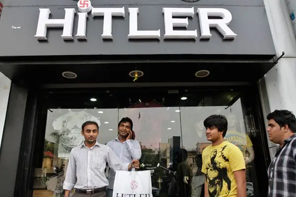 Causa polémica una tienda de ropa llamada 'Hitler'