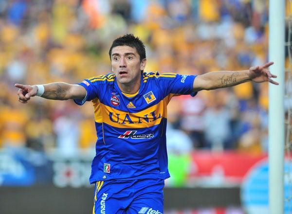Tigres y América empataron 2-2. FOTO: MIGUE PONTÓN