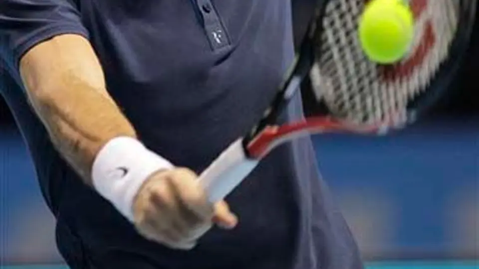 Federer elimina a Ferrer de la Masters