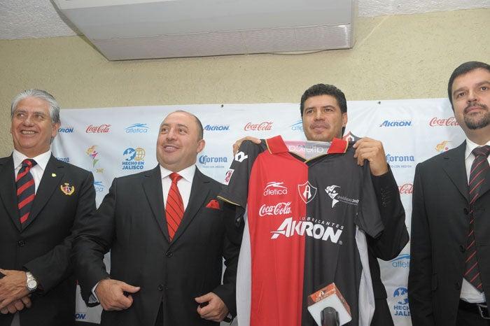 Chávez agradeció a la directiva por la confianza. FOTO: EVA BECERRA