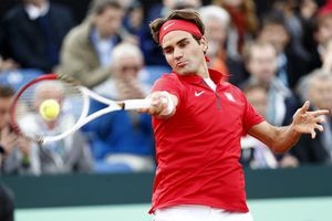 Federer y Wawrinka cumplen en Copa Davis