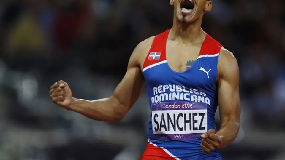 Félix Sánchez se cuelga el Oro en 400m con vallas