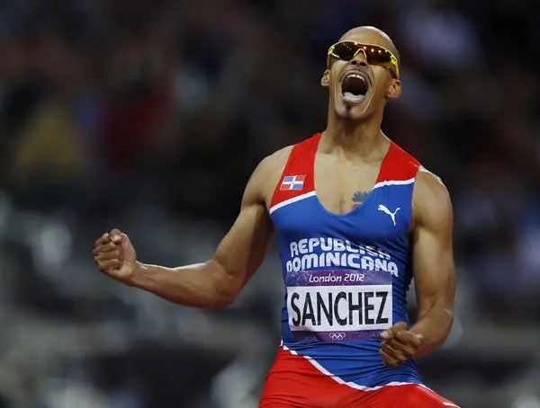 Félix Sánchez se cuelga el Oro en 400m con vallas