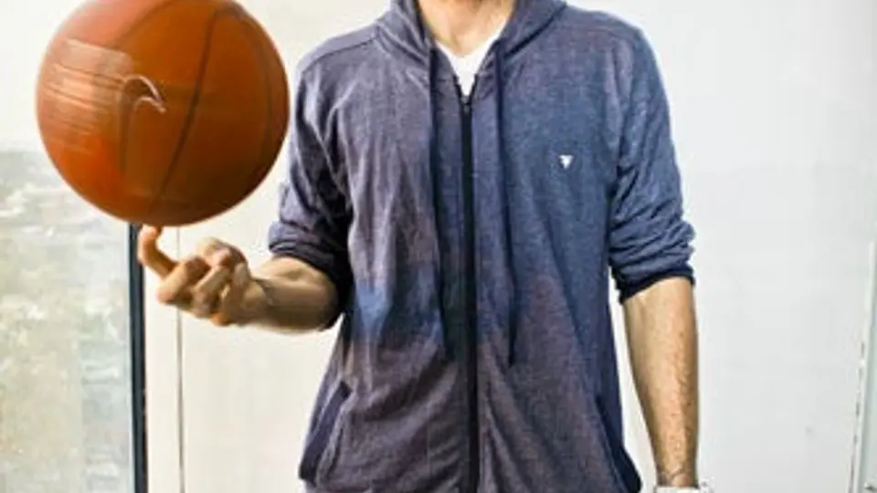 Lorenzo Mata sueña con la NBA