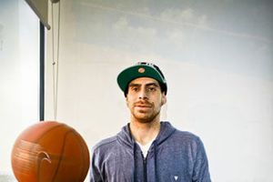 Lorenzo Mata sueña con la NBA