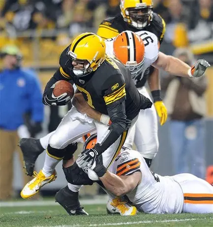Roethlisberger, en duda para el juego ante 49ers