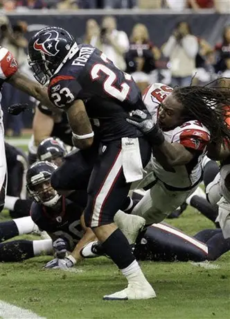 Houston liga su sexto triunfo seguido al vencer 17-10 a Atlanta