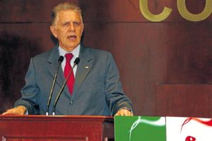 Carlos Padilla será electo como nuevo titular del COM