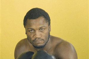 Frazier muere de cáncer hépatico