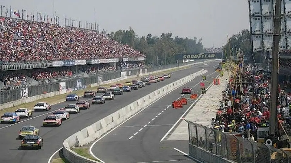 Celebrarán 50 años del primer GP de México
