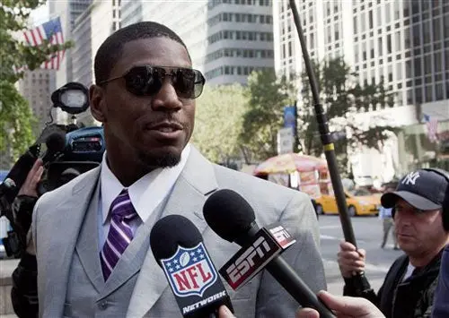 NFL retira suspensión a jugadores de Santos