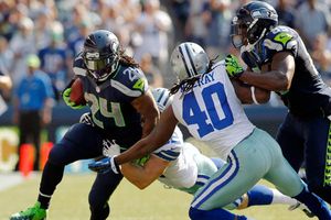 Dallas no puede con Lynch y cae en Seattle