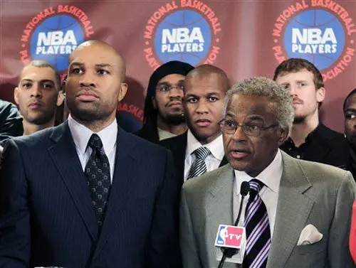 Jugadores de NBA piden suspender medidas por la demanda interpuesta