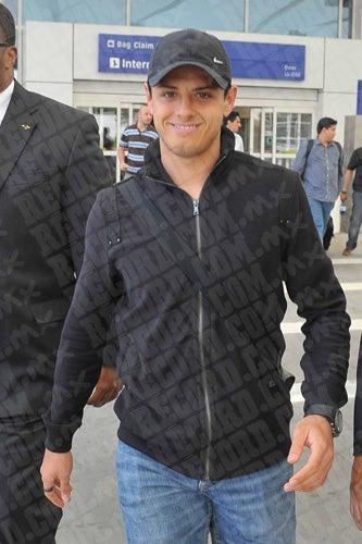 Javier Hernández arribó a EU, para sumarse al Tri y encarar la Copa Oro (FOTO: ULISES BRAVO)