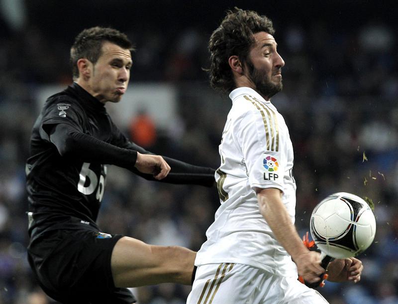 Mourinho utilizó a jugadores poco habituales. FOTO: EFE