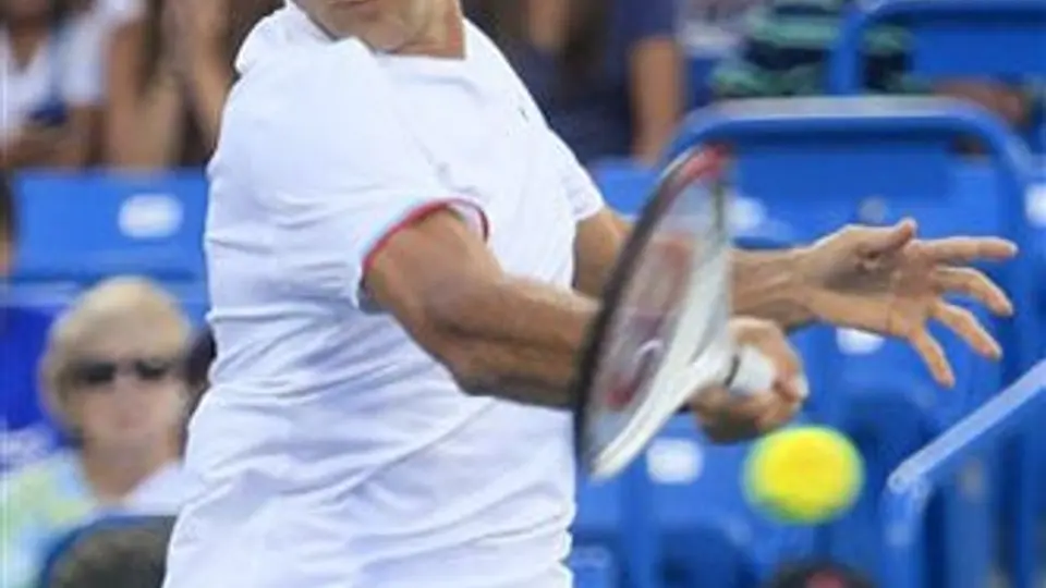 Federer avanza a Cuartos sin jugar