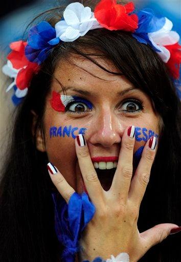 Las aficionadas francesa apoyaron a su selección l AP