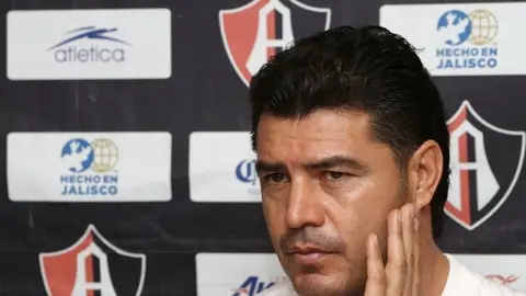 Juan Carlos Chávez deja de ser técnico del Atlas