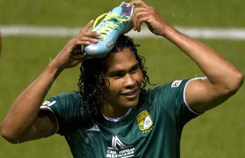 León no quiso vender al Gullit Peña | MEXSPORT