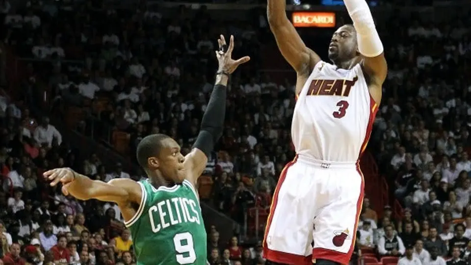 Wade explota contra Rondo por juego sucio