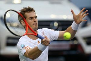 Federer, Murray y Djokovic avanzan a semifinales en Shanghai