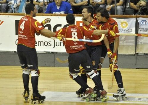 España venció en la Final a Argentina y se coronó en el Mundial de Roller Hockey San Juan 2011 (FOTO: EFE)