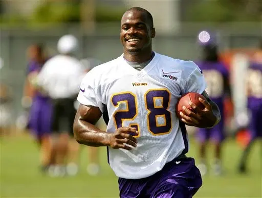 Adrian Peterson, listo para jugar contra Jacksonville